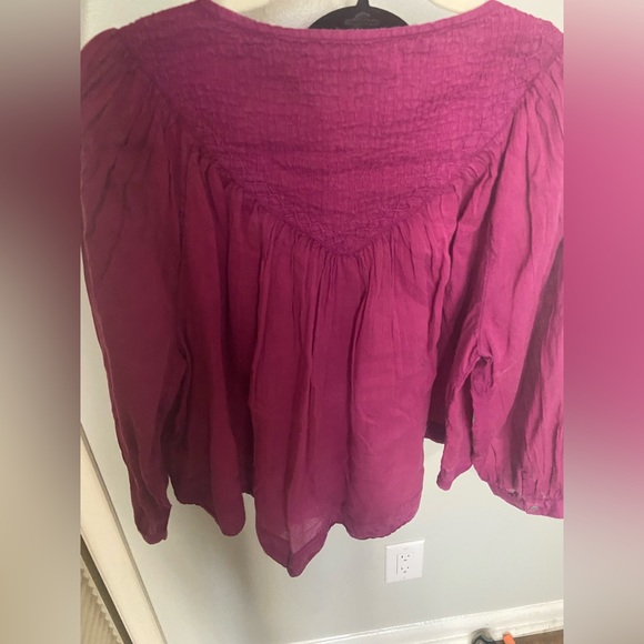 With the free purple flowy extra small front button blouse - Picture 3 of 3